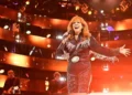Ontem à noite: Reba McEntire no HLSR