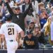 Os cervejeiros resolvem a batalha restante da lista com o último comércio de segundo segundo com o KC Royals