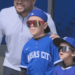 Os fãs do Royals participam de treino gratuito antes do dia de abertura