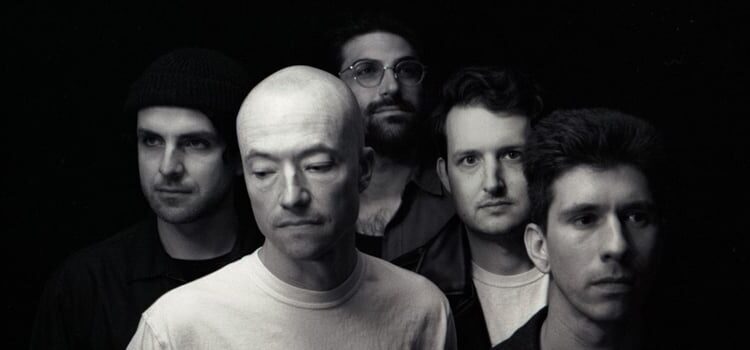 Ouça o Touché Amoré tocar 8 músicas para sua mais recente sessão no studio para a BBC Radio 1