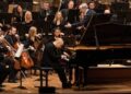 O pianista Nelson Goerner se apresenta com a Dallas Symphony Orchestra, liderada pelo diretor musical ...
