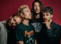 Plaiins lançam um novo videoclipe para 'Happy Faces'