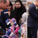 Prince William Tour Live: Royal recebe um doce presente na viagem com link para a princesa Charlotte | Real | Notícias