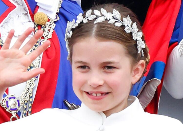 Princesa Kate e a decisão 'sábia' do príncipe sobre o nome da princesa Charlotte | Real | Notícias