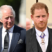 Príncipe Harry 'Solleier do que nunca', enquanto os laços reais enfraquecem em meio ao susto da saúde de Charles