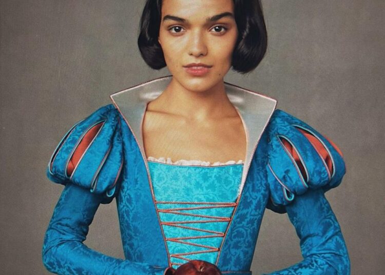 Rachel Zegler publica foto de neve na infância, como remake da Disney luta no fim de semana de abertura