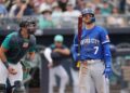 Raios-X negativos em Bobby Witt Jr. depois que o shorttop All-Star do Royals é atingido no antebraço por um tom