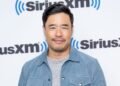Randall Park sofreu 'ataques de pânico' consecutivos antes de desistir da mídia social (exclusiva)