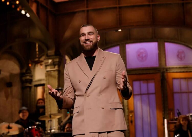 Revista Glitter | Travis Kelce encontra nova inspiração com a música de Taylor Swift