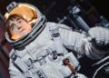 Robert Pattison Sci-Fi 'Mickey 17' abre em primeiro lugar