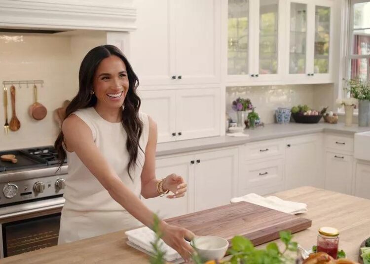 Royal Family 'Carefree' como Meghan Markle 'derretendo' apaixonado, Meghan Netflix Show