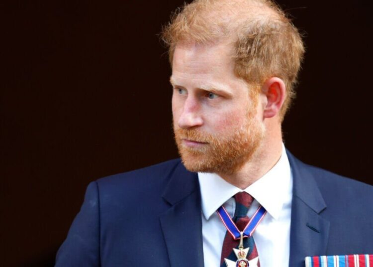 Royal Family Live: Charity Boss faz um golpe 'Play the Victim' depois que o príncipe Harry desistir | Real | Notícias