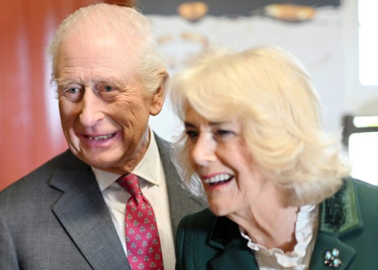 Royal Stafter fala sobre o relacionamento de Charles & Camilla