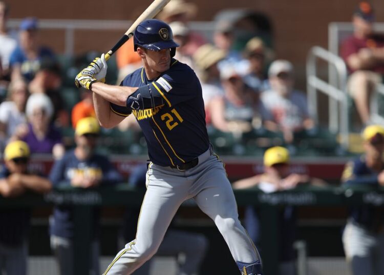 Royals adquirir Mark Canha, da Brewers