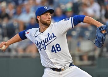 Royals obtém atualização positiva no arremessador lesado após a sessão de bullpen bem -sucedida