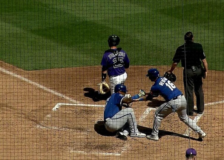 Royals pontuam oito corridas no 2º turno