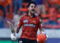 SRH Torment Royals Bowlers