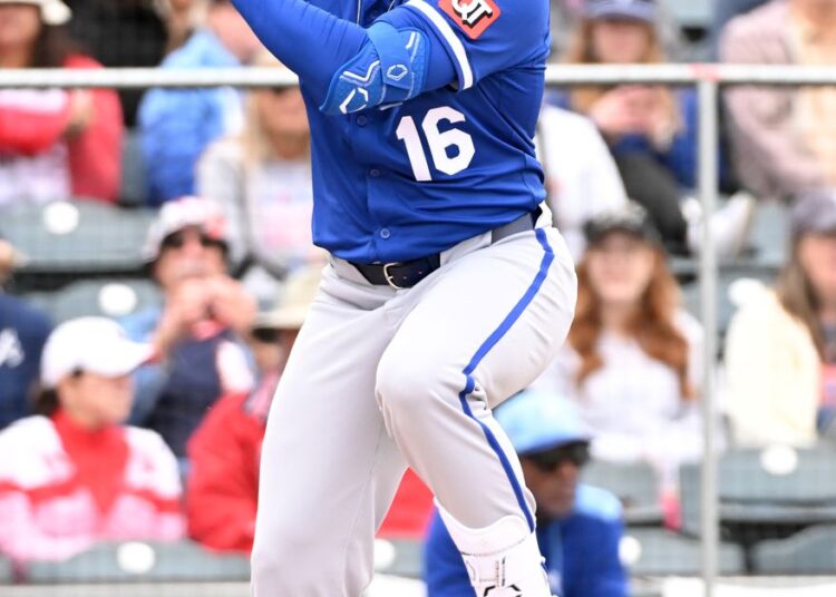 Sete vencedores e quatro perdedores da vitória de treinamento de primavera por 10-2 da Royals sobre as Montanhas Rochosas