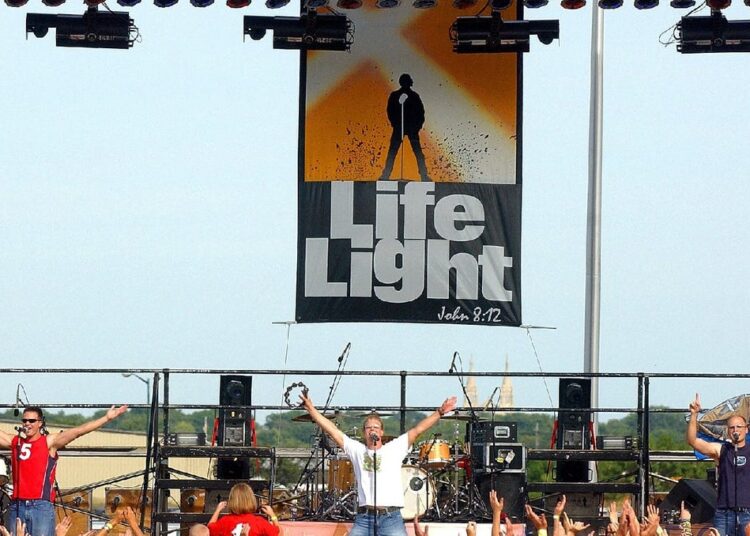 Sioux Falls Christian Music Festival LifeLight anuncia a formação completa