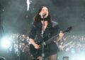 St. Vincent anuncia novas datas de turnê 'All Born Screaming' UK e European Tour