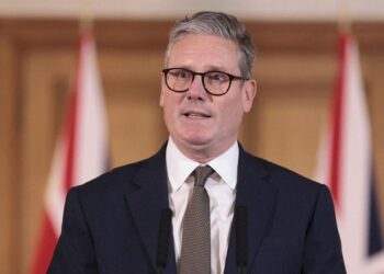Starmer nos dá o beijo real