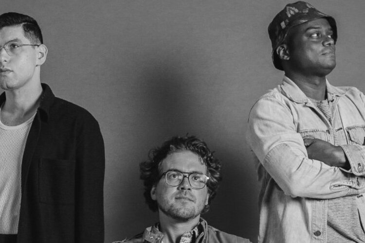 Steve Okonski fala sobre confiar no processo de encantador novo álbum 'Entrance Music' (entrevista)