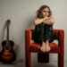 Taylor Rae leva ouve um passeio pelas Montanhas Rochosas no New Sierra Hull, apresentou o single "Telluride"