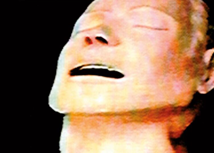 Temos um jornalista de música de 28 anos para revisar um álbum de Radiohead de 30 anos e foi isso que ele escreveu