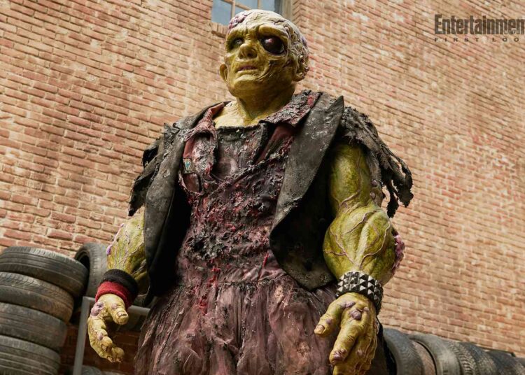 'The Toxic Avenger' drages, primeiro olhar para o toxie de Peter Dinklage (exclusivo)
