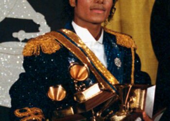 Thriller | Álbum Michael Jackson, Quincy Jones, Songs, Sales e Facts