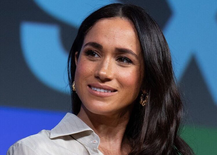 Todo mundo está dizendo a mesma coisa sobre a 'coroa' de Meghan Markle após a nova postagem | Real | Notícias