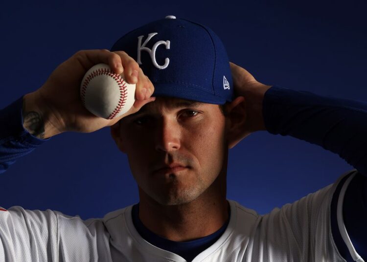 Tópico do jogo de treinamento de primavera IX - Cubs na Royals