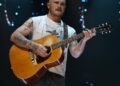 Zach Bryan fica entre oficial com nova chama-notícias musicais