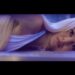 Zandi Holup libera poderosa nova música 'Dirty Wings'