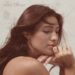Zoë Ferris agradece a seus amigos e familiares em nova música "Touch Ground" »// Melodic Magazine