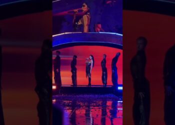 “Illusion “live by Dualipa in Sydney during #radicaloptimismtour2025 #concert #dualipatour ❤️🔥💥⚡⭐🌟