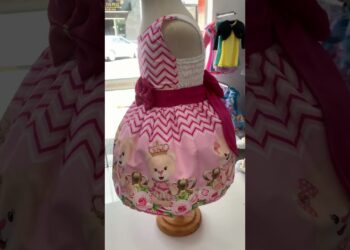 Vestido Temático Ursinha Realeza #vestidoinfantil #vestidotemático #festainfantil #ursinha #realeza