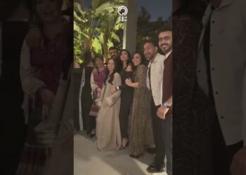 نظرات أحمد العوضي لرحمة محسن تثير المتابعين