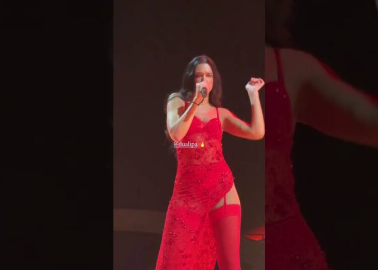 “Love Again” by Dualipa live at Radicaloptimismtour Auckland 🇳🇿#dualipatour #concert #music #shorts