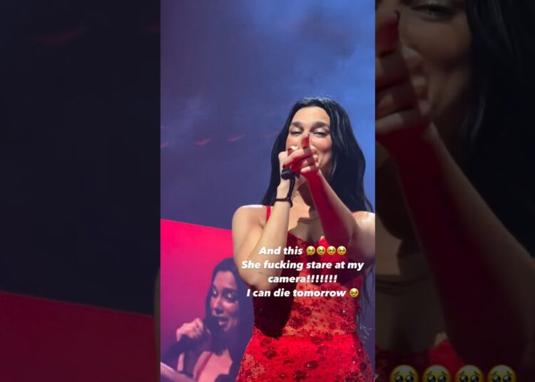 Dualipa staring to the fan while singing “Betheone”during Radical Optimism tour Australia 🇦🇺😩😭✨💎❤️‍🔥