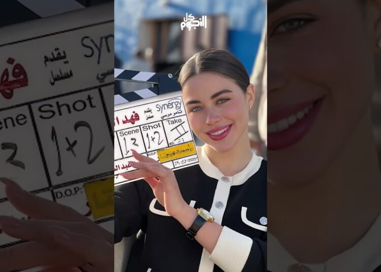 بعد نجاح “فهد البطل”.. يارا السكرى تُثير الجدل بصورة مع تمساح
