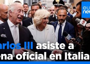 La realeza británica asiste a la cena de Estado ofrecida por el presidente de Italia en Roma