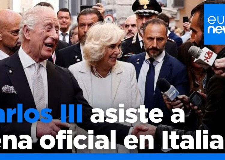 La realeza británica asiste a la cena de Estado ofrecida por el presidente de Italia en Roma