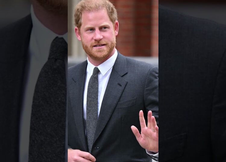Harry diz que foi forçado a fugir da família real!  #shortsyoutube  #news     #shortsfeed