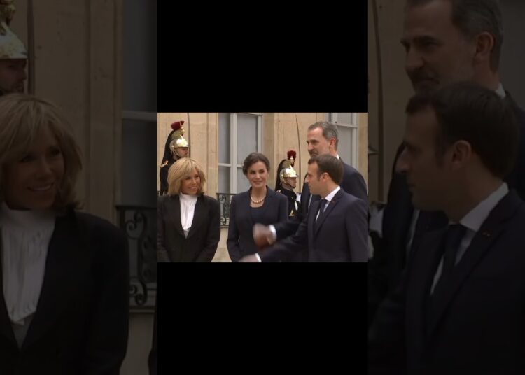 🌀we are meeting you❤️ king Felipe and queen Letizia visit France#royal