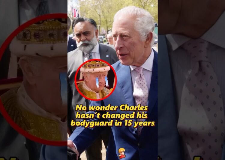 No wonder Charles hasn’t changed his bodyguard in 15 years.#shorts #royal #celebrity #kingcharles