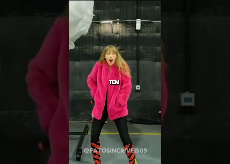 Você sabe como Taylor vai ao banheiro durante seus turnês?#curiosidades #noticias #brazil