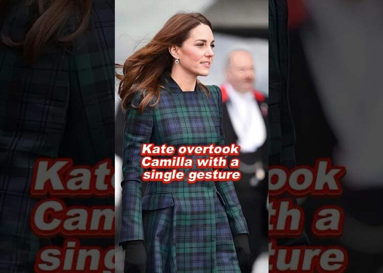Kate overtook Camilla with a single gesture #Kate #Camilla #royal