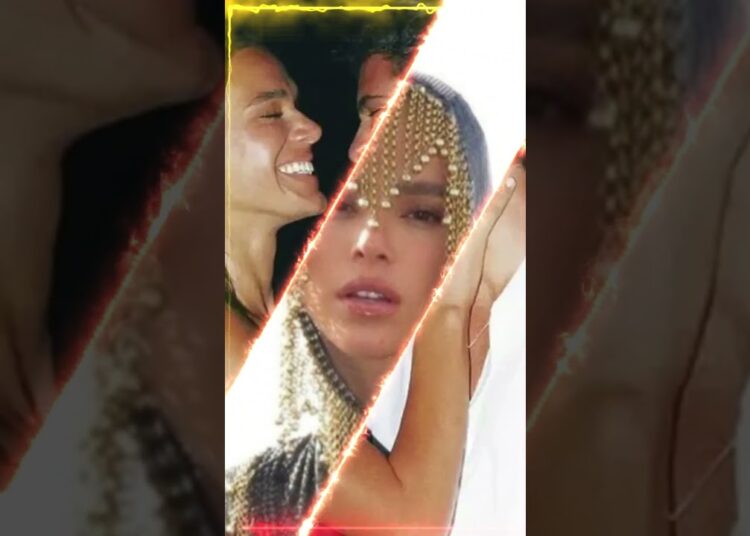 Bruna Marquezine fala sobre saudade do Carnaval após nova fase #BrunaMarquezine #Carnaval