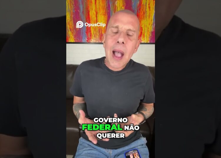 SUS _CARIÚCHA GAROTA PROPAGANDA DO GOVERNO_Créditos Pilhando Geral#famosos#fofocas#notícias